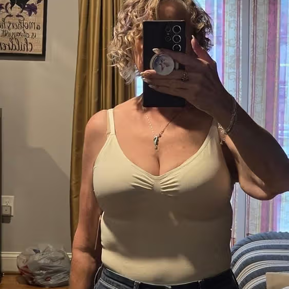 Camille R. review image