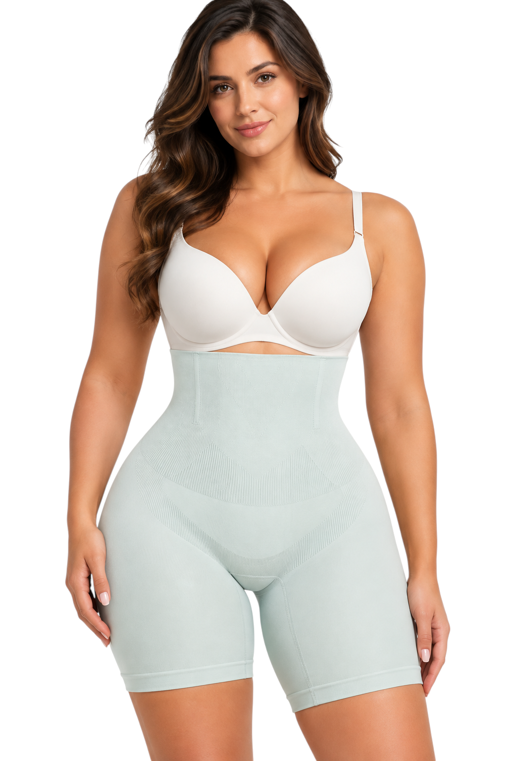 Femme portant le short gainant JOY-STYLE Sculpt™ taille haute de couleur vert menthe clair pour une silhouette affinée