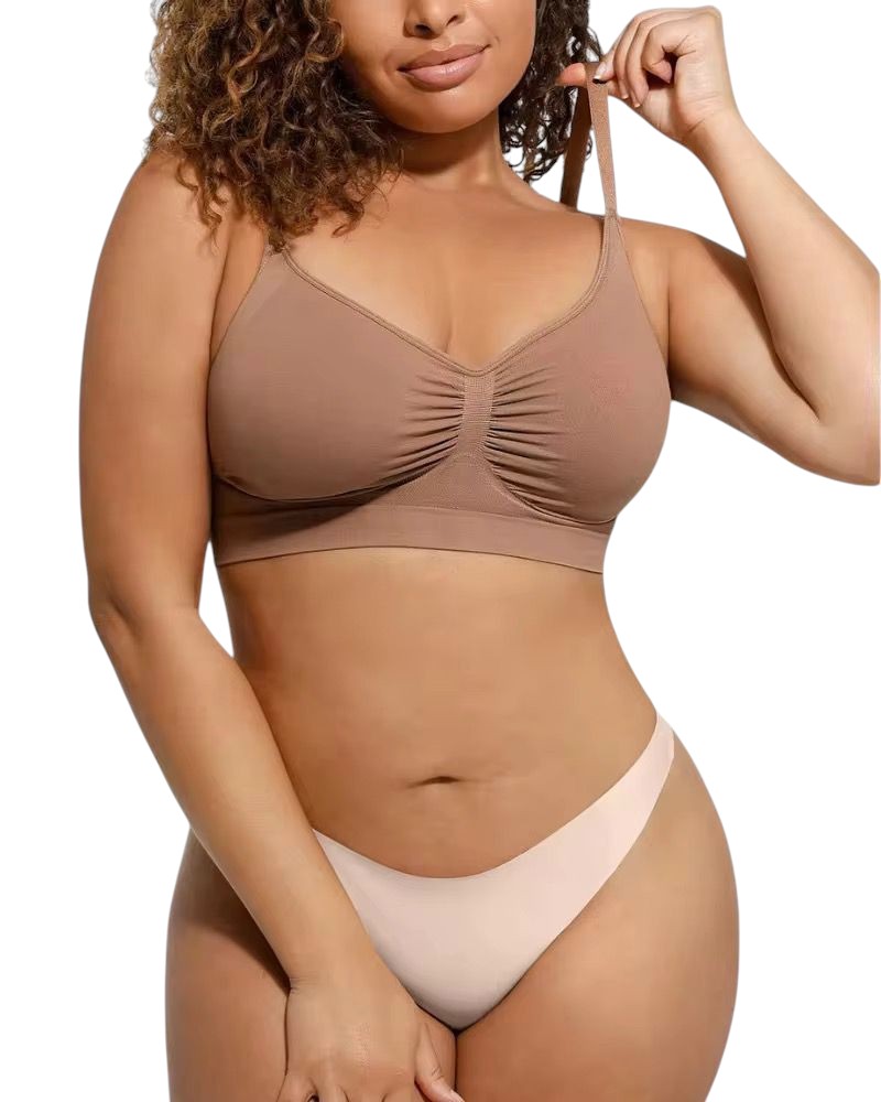 Soutien-gorge sans armatures qui remonte naturellement la poitrine.